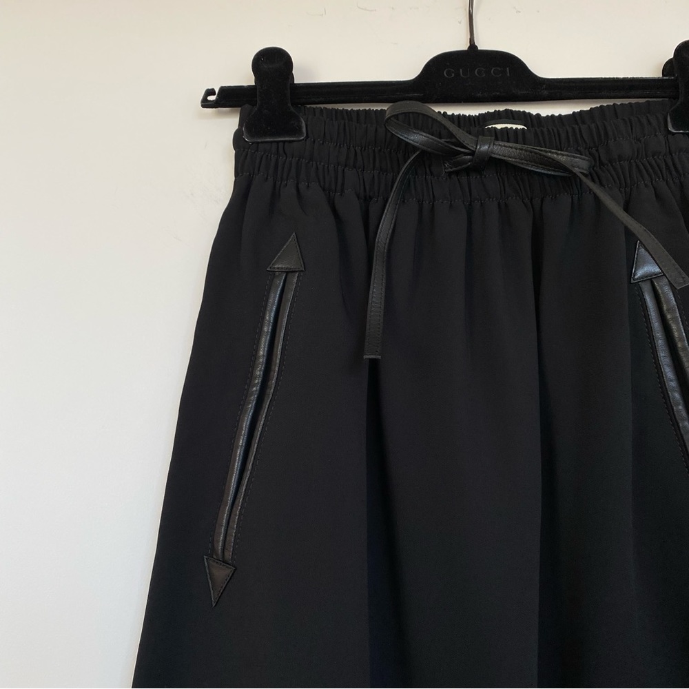Gucci Midi Skirt Black With Leather Details - Picture 9 of 14